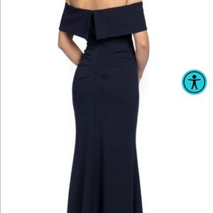 NWT sz 8 navy evening gown